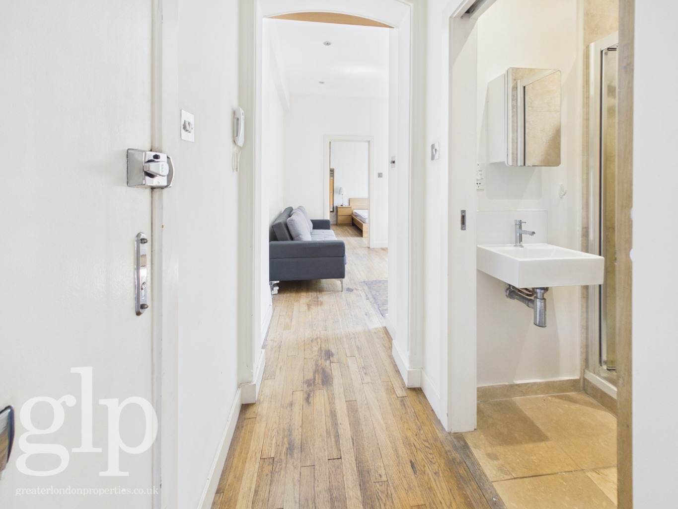 2 Bedroom Apartment, Porchester Gate, Hyde Park, W2