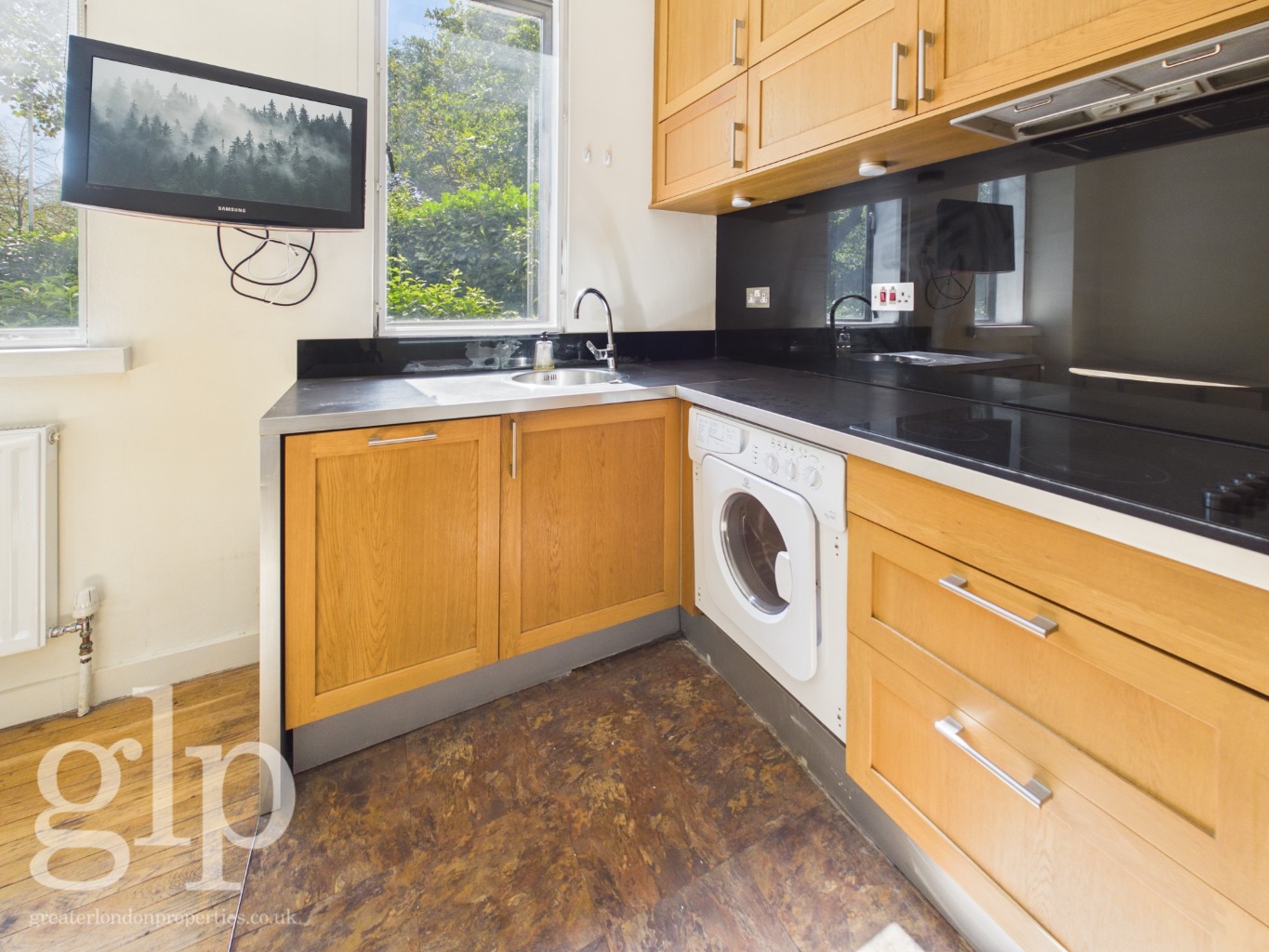 2 Bedroom Apartment, Porchester Gate, Hyde Park, W2