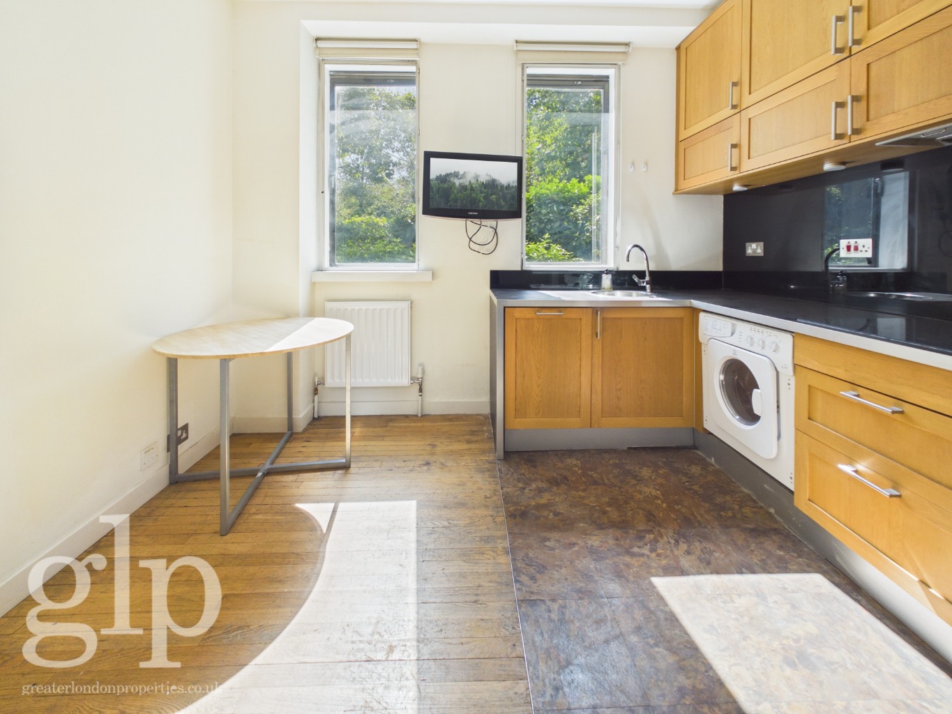 2 Bedroom Apartment, Porchester Gate, Hyde Park, W2