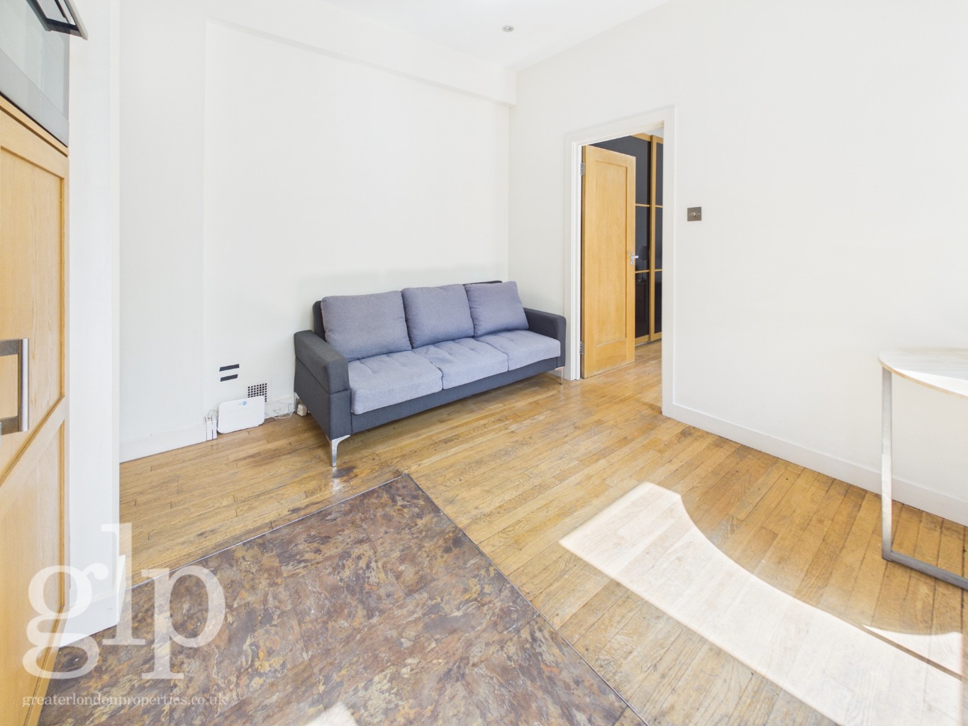2 Bedroom Apartment, Porchester Gate, Hyde Park, W2