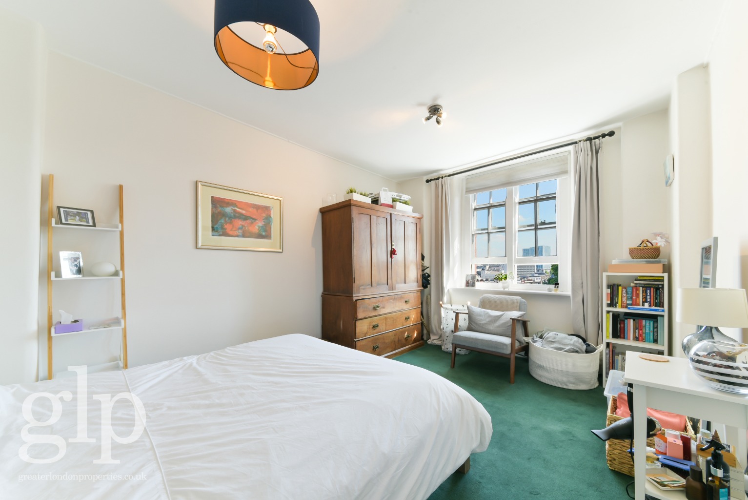2 Bedroom Apartment, Queen Alexandra Mansions, Bloomsbury, WC1H