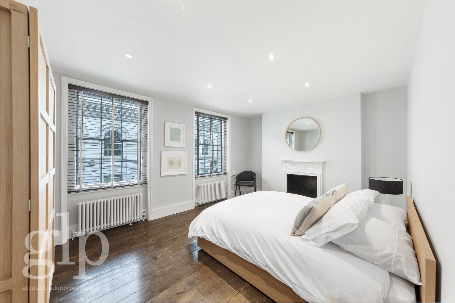 2 Bedroom Terraced, Barter Street, London, Greater London, WC1A 2AH