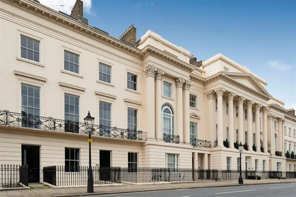 6 Bedroom Terraced, Cornwall Terrace, Marylebone, NW1