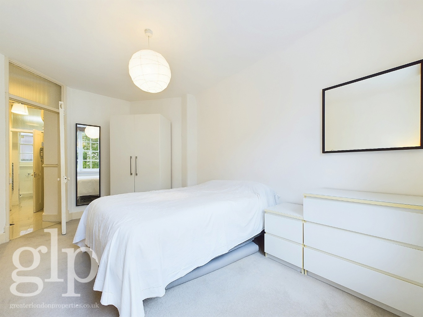 1 Bedroom Apartment, Queen Alexandra Mansions, Bloomsbury, WC1H