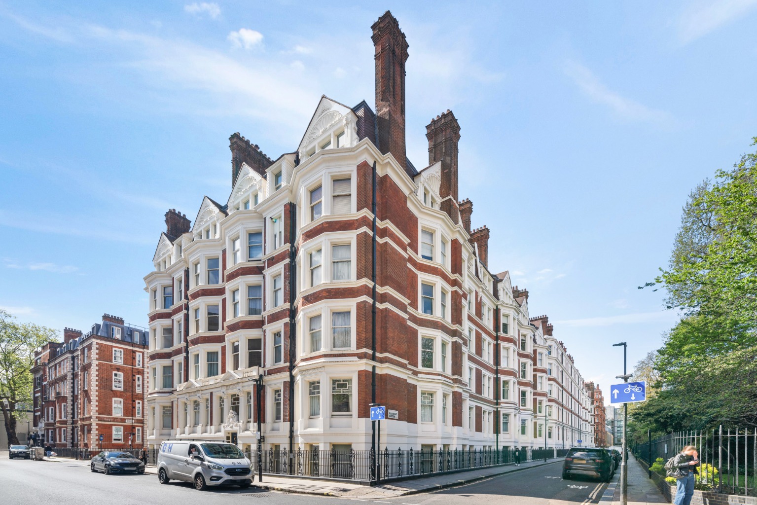 2 Bedroom Apartment, Ridgmount Gardens Bloomsbury
