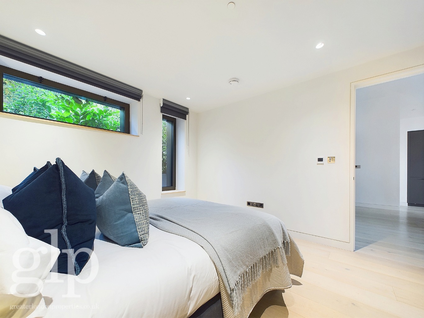 2 Bedroom Apartment, Ganton Street, Soho W1F