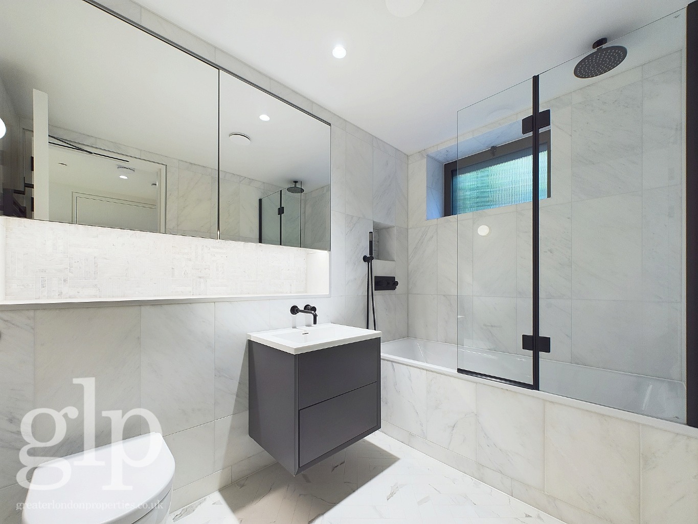 2 Bedroom Apartment, Ganton Street, Soho W1F