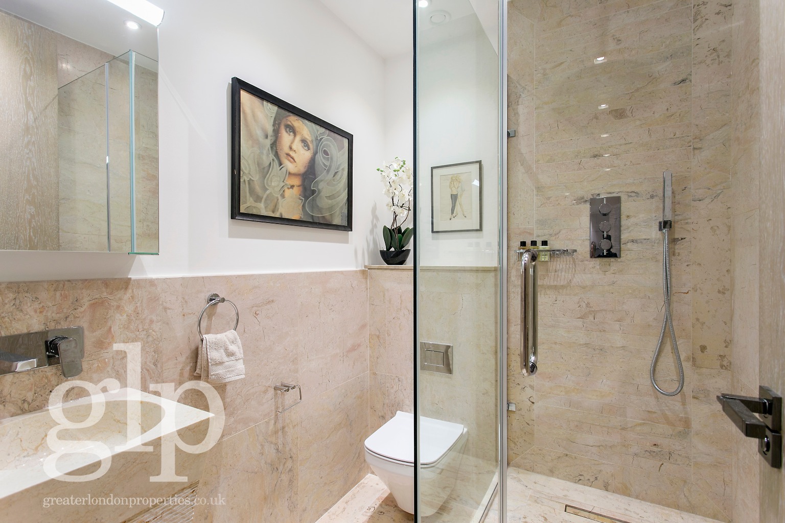 1 Bedroom Apartment, Marshall Street, Soho, W1F
