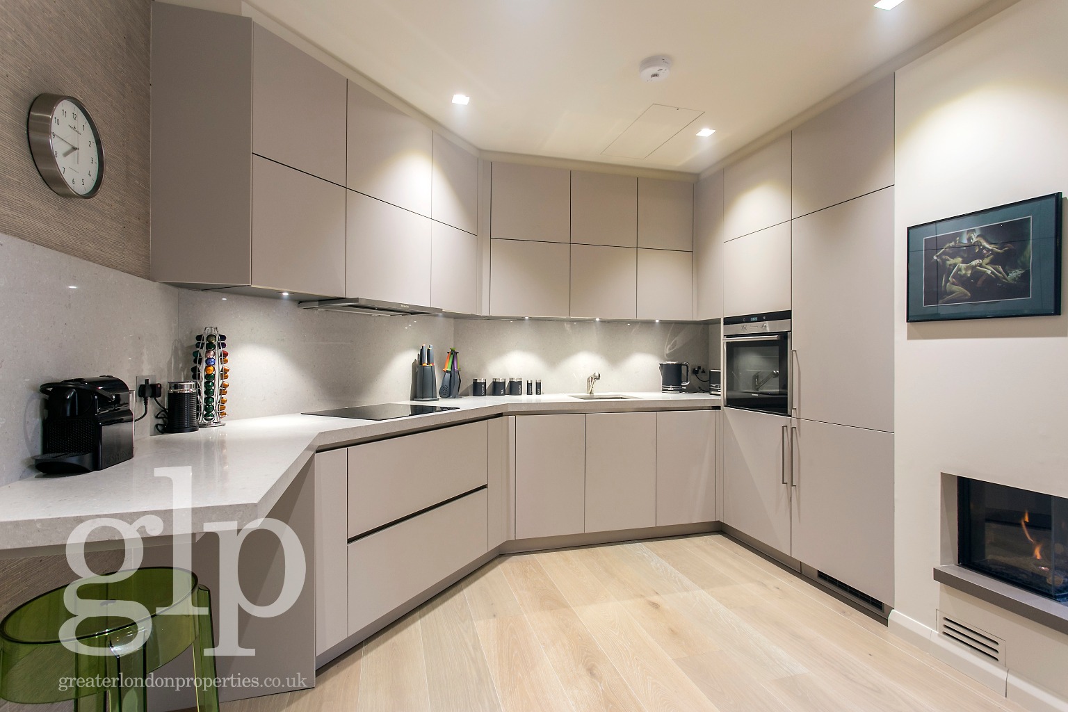 1 Bedroom Apartment, Marshall Street, Soho, W1F