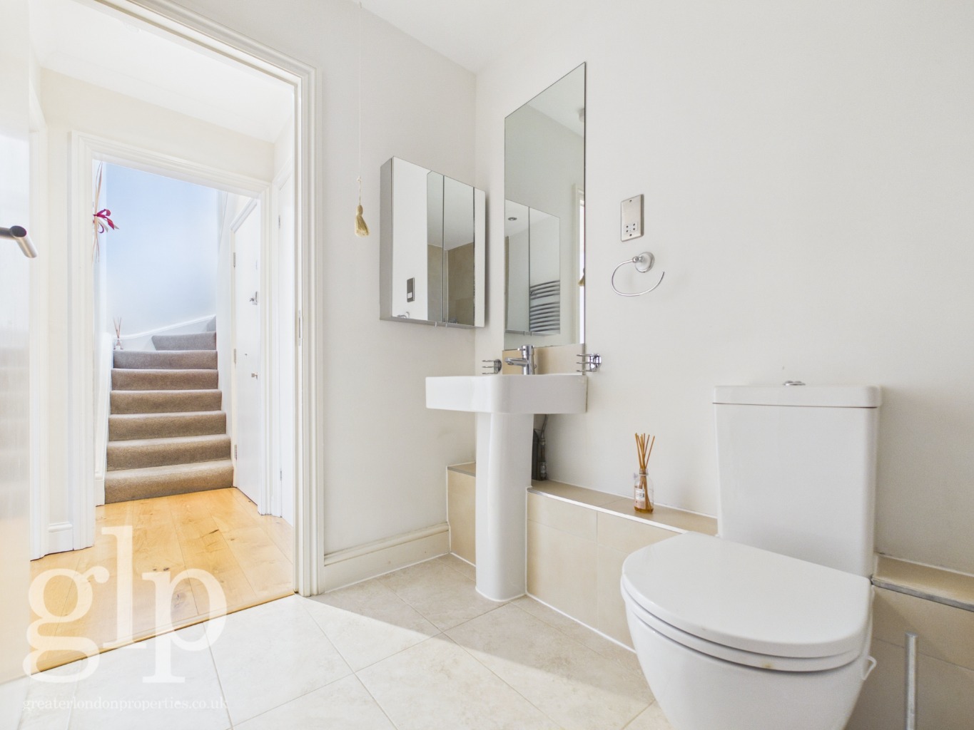 2 Bedroom Apartment, Long Acre, Covent Garden, WC2E