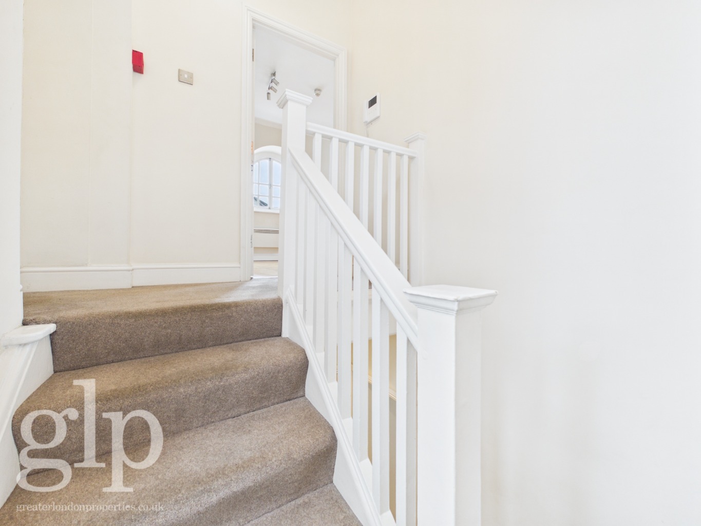 2 Bedroom Apartment, Long Acre, Covent Garden, WC2E