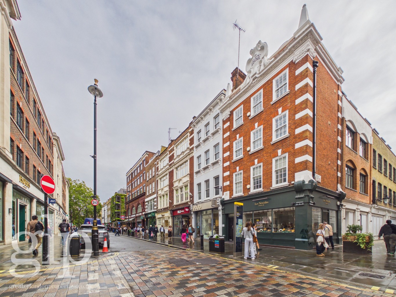 2 Bedroom Apartment, Long Acre, Covent Garden, WC2E