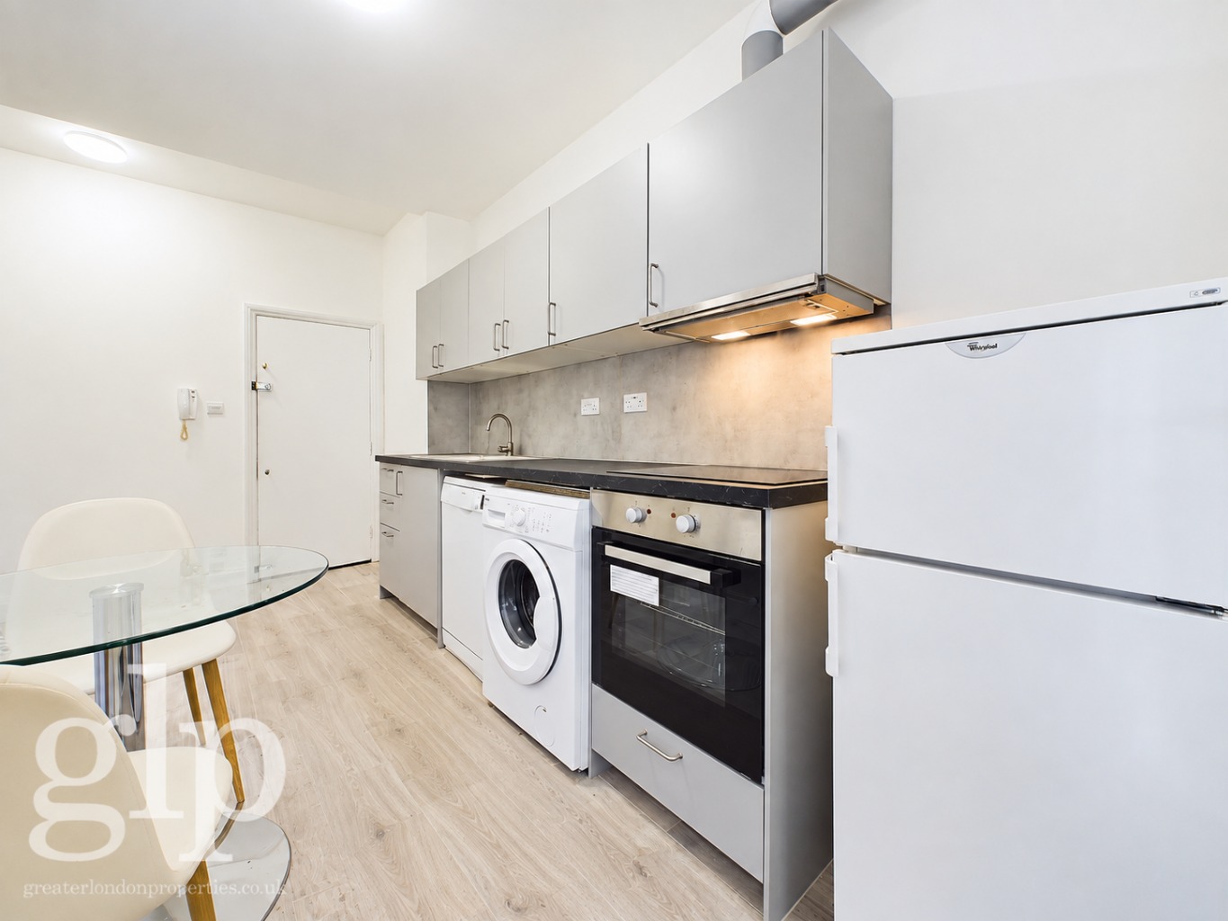 2 Bedroom Apartment, Kings Cross Road, Kings Cross, WC1X