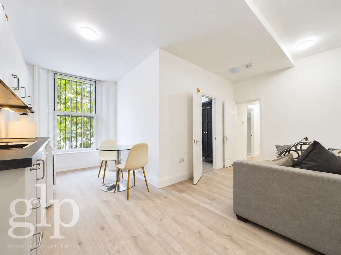 2 Bedroom Apartment, Kings Cross Road, Kings Cross, WC1X
