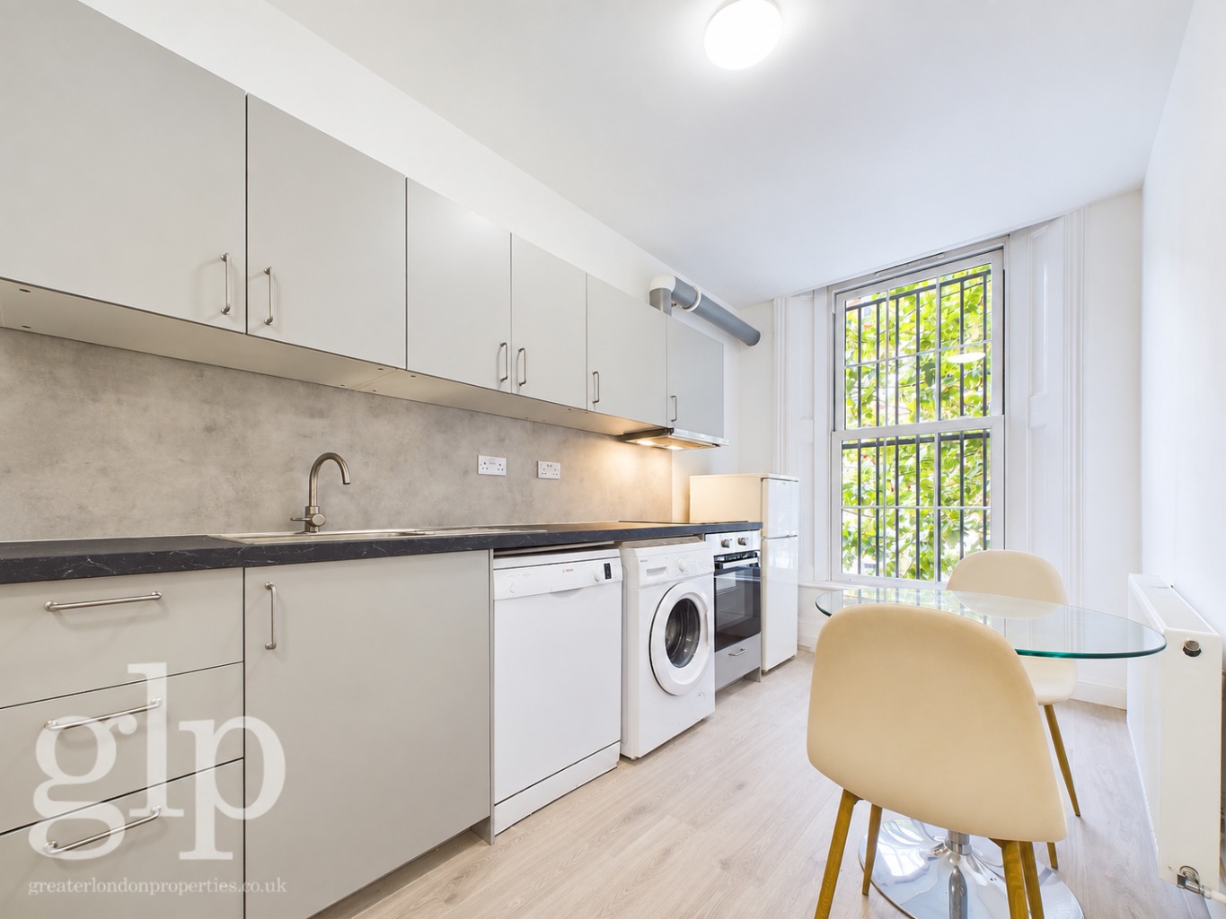 2 Bedroom Apartment, Kings Cross Road, Kings Cross, WC1X