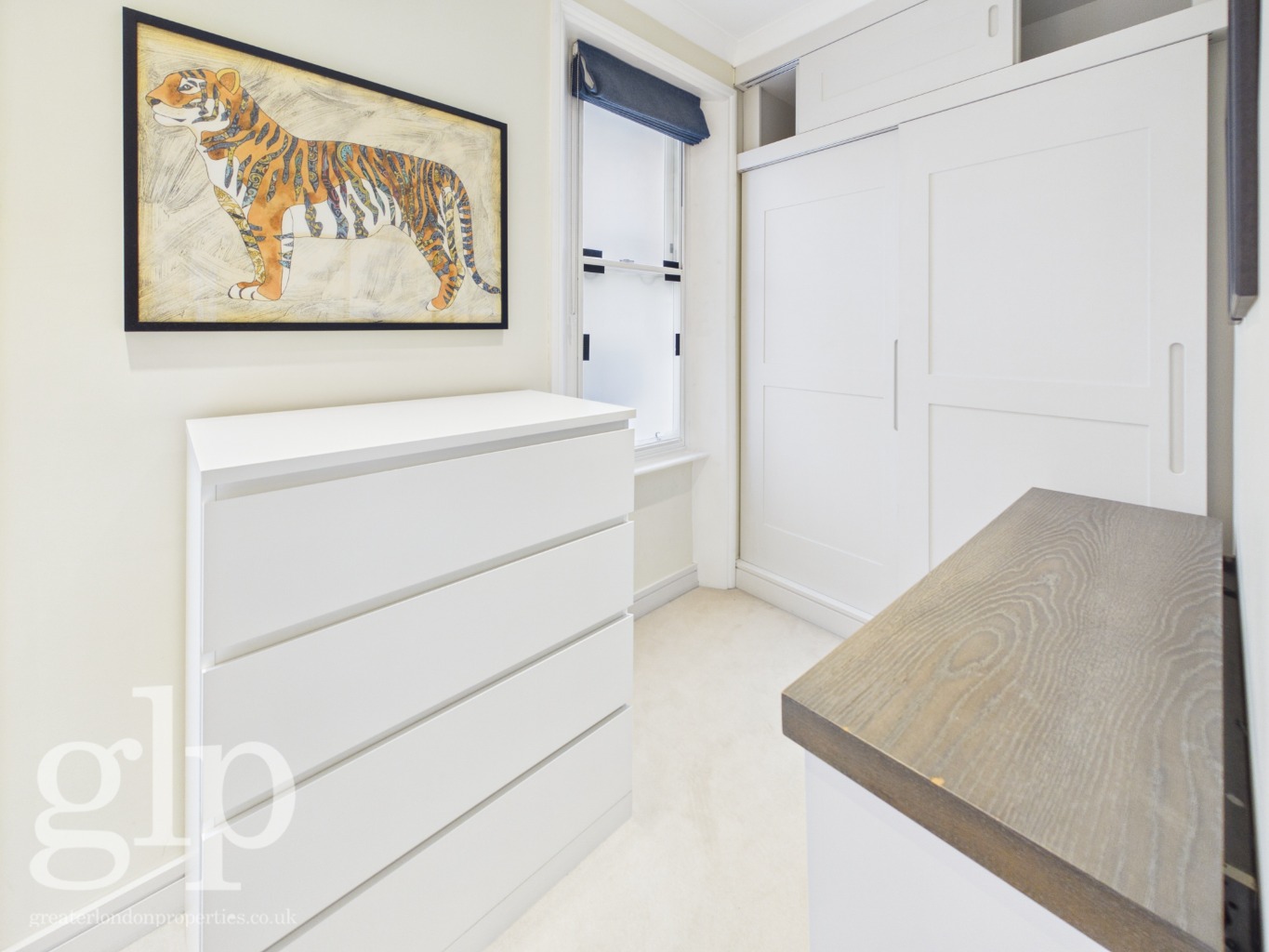 1 Bedroom Apartment, King Street, Covent Garden, WC2E