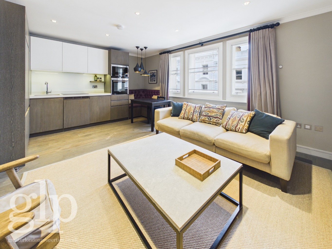 1 Bedroom Apartment, King Street, Covent Garden, WC2E