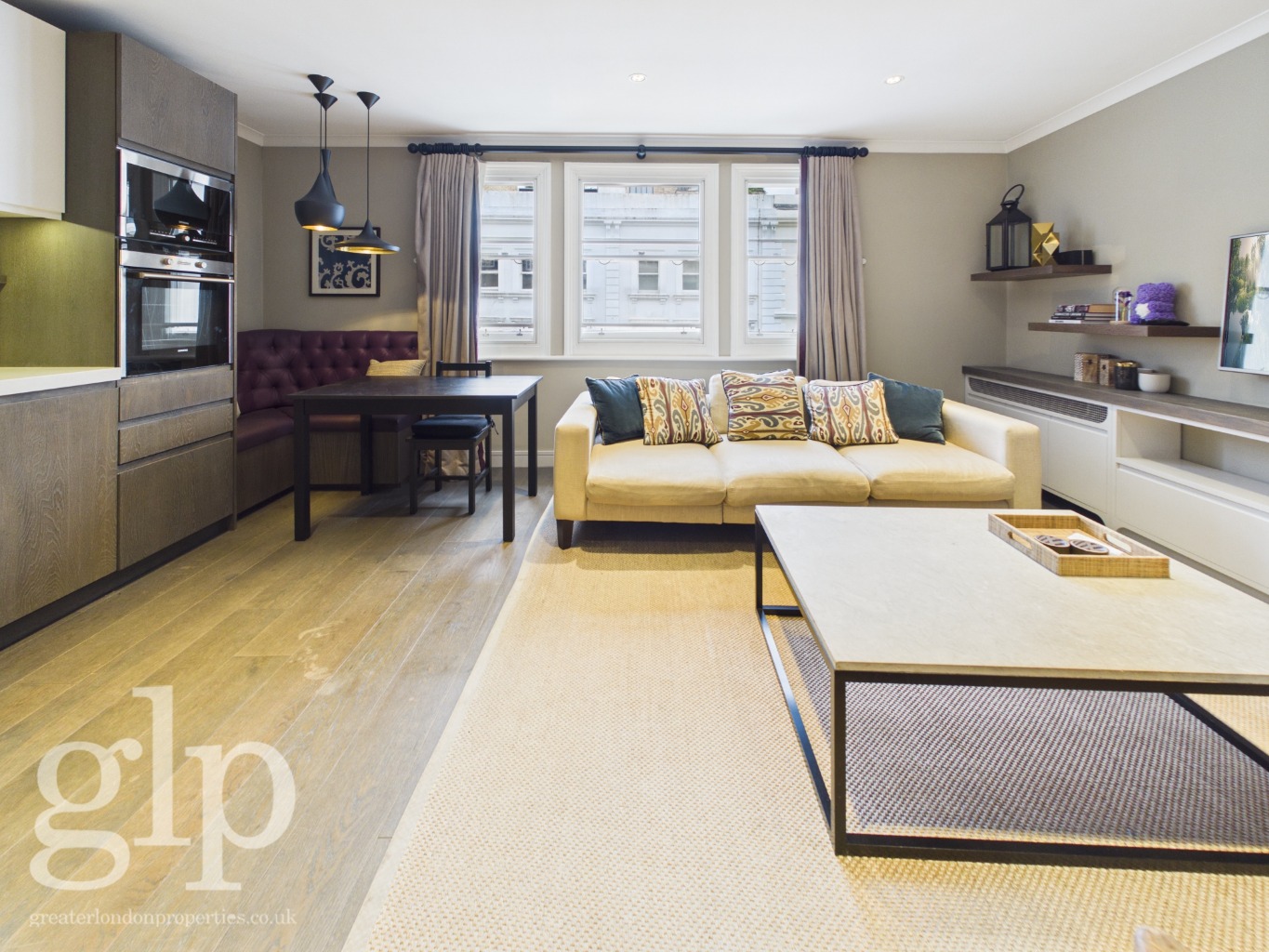 1 Bedroom Apartment, King Street, Covent Garden, WC2E