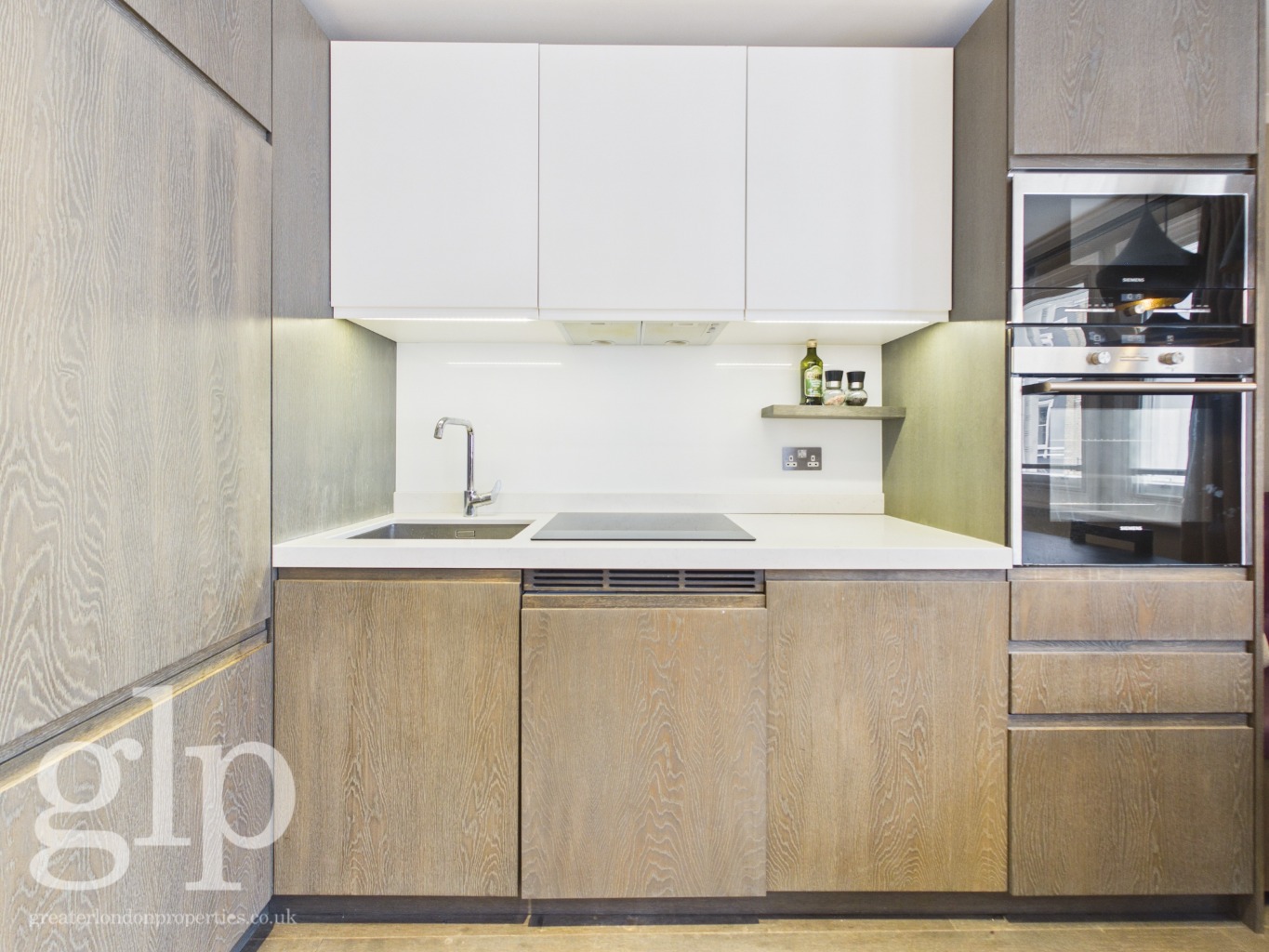 1 Bedroom Apartment, King Street, Covent Garden, WC2E